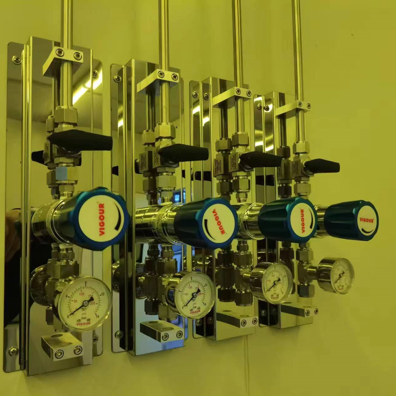 深圳某新能源车企